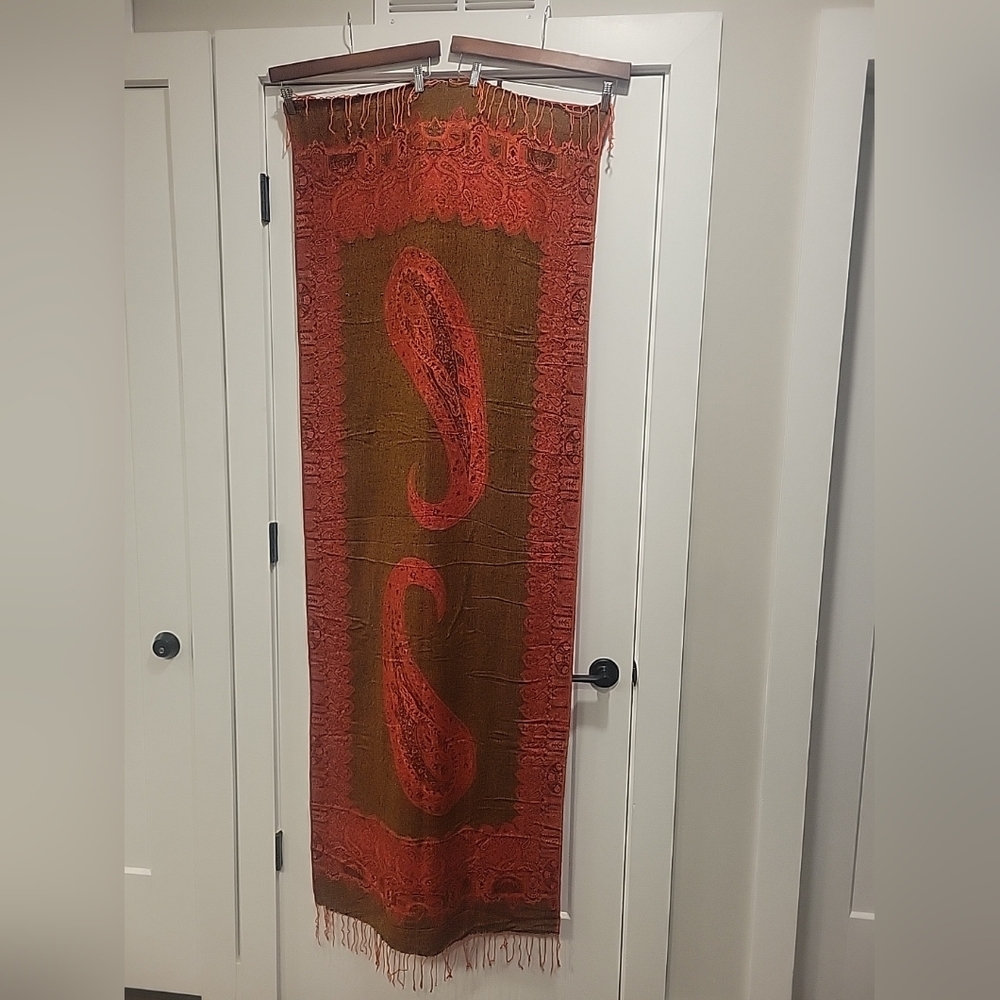 Red Blend Scarf 27 X 71 Inches